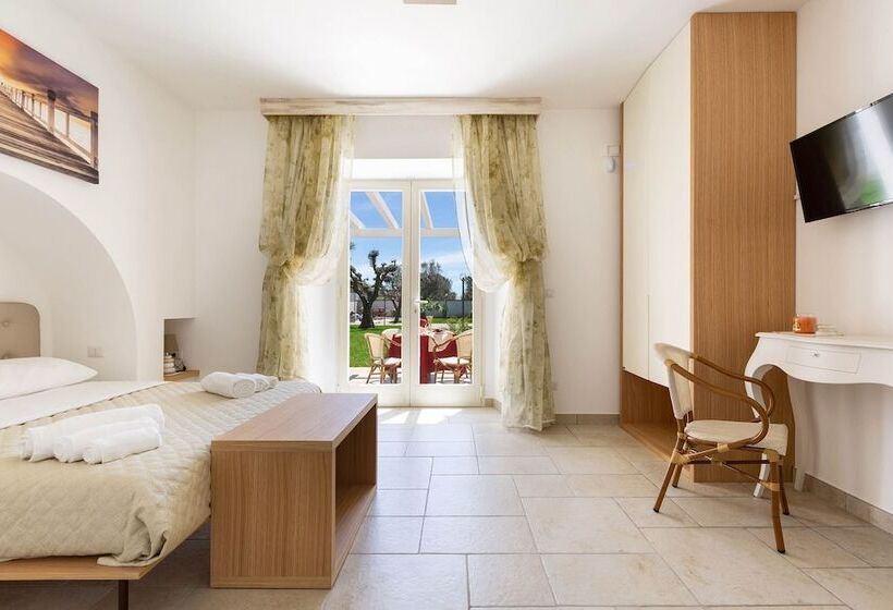 اتاق استاندارد, B&b I Tarocchi