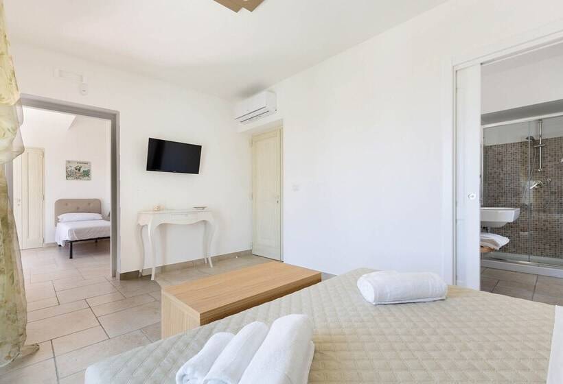 اتاق استاندارد, B&b I Tarocchi