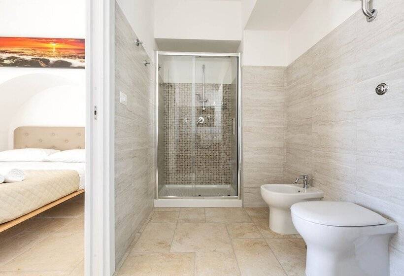 اتاق استاندارد, B&b I Tarocchi