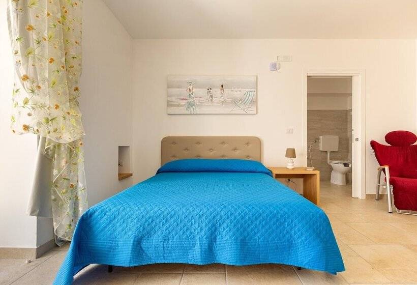اتاق استاندارد چهار تخته, B&b I Tarocchi