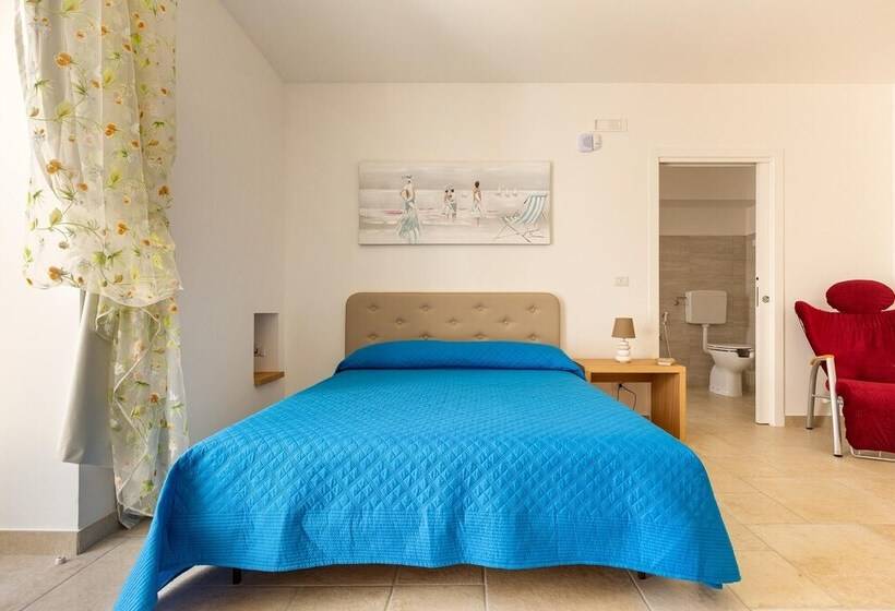 اتاق استاندارد چهار تخته, B&b I Tarocchi