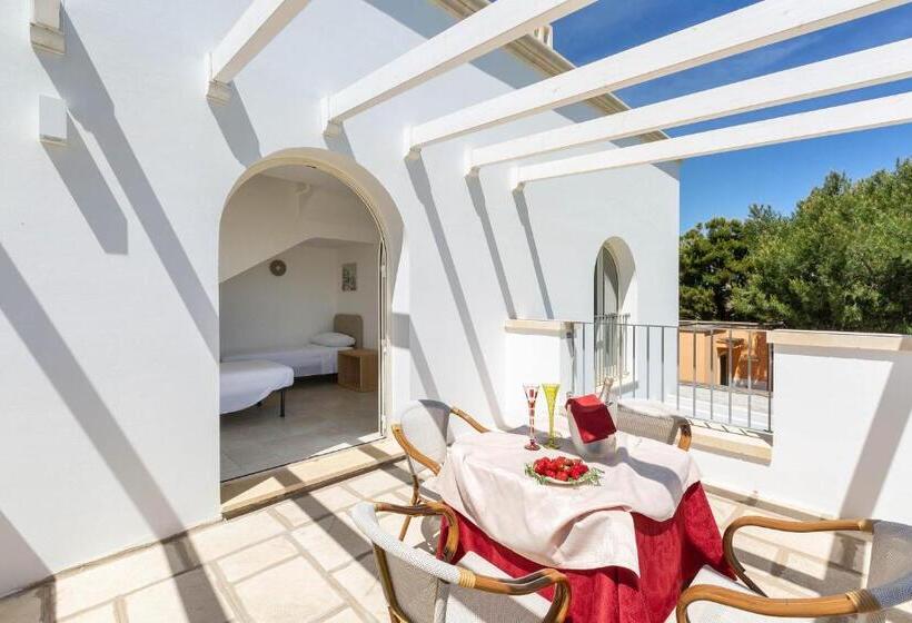 اتاق استاندارد چهار تخته, B&b I Tarocchi