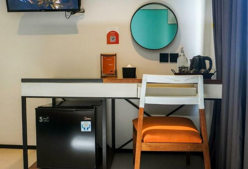 디럭스 룸, Jw Naungan Coliving