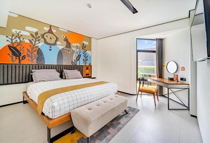 스탠다드 룸 킹사이즈 침대, Jw Naungan Coliving