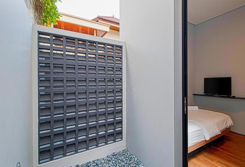 اتاق استاندارد یک نفره, M Studio Karawaci
