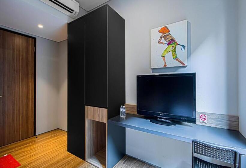 اتاق استاندارد, M Studio Karawaci