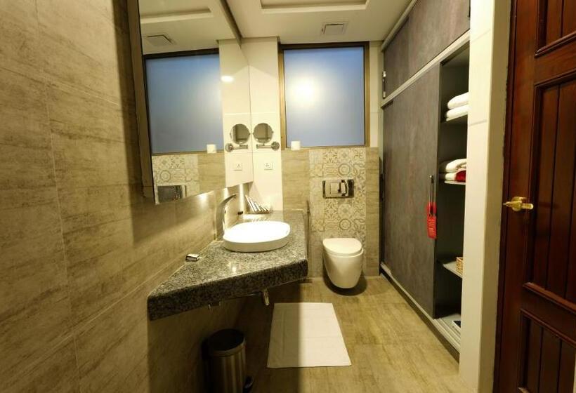 سوییت جونیور, Ramada By Wyndham Lahore Gulberg Ii