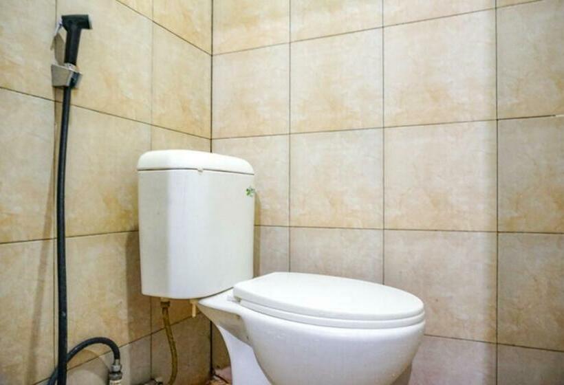 اتاق استاندارد, Reddoorz Near Penimbangan Beach Singaraja