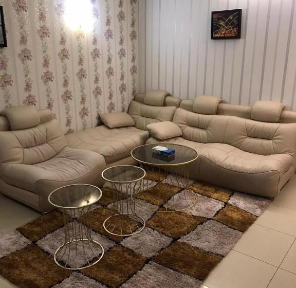 آپارتمان 2 خوابه, Durrat Al Motamizon Furnished Apartment 3