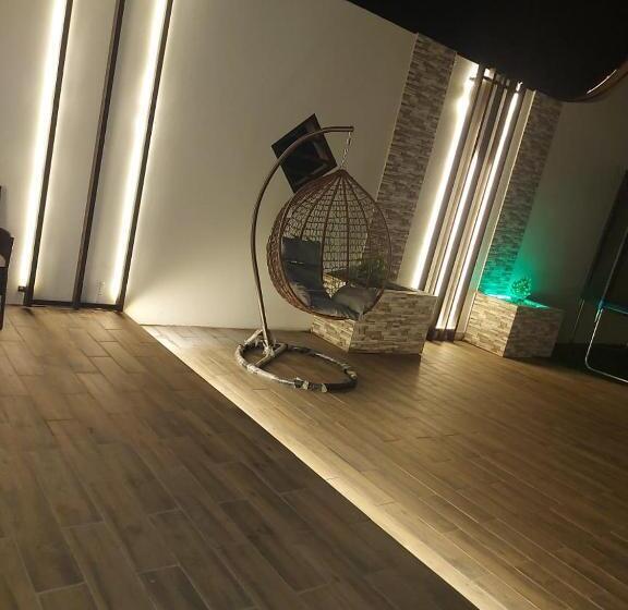 کلبه ییلاقی, Durrat Al Motamizon Furnished Apartment 3