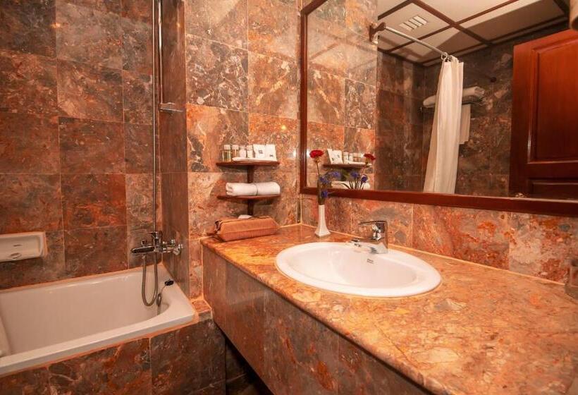 اتاق لوکس, Laotel Vientiane