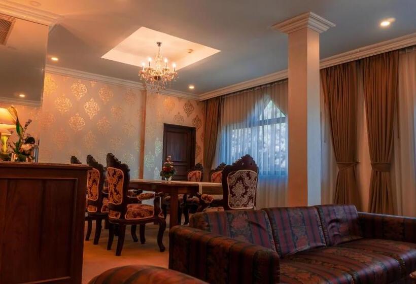 سوئیت پرزیدنت, Laotel Vientiane