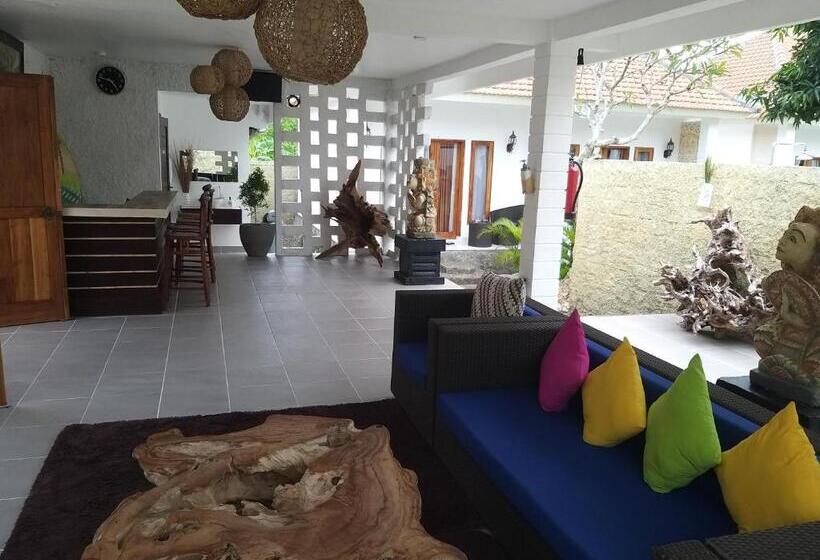 اتاق لوکس, Adi Abian Villa