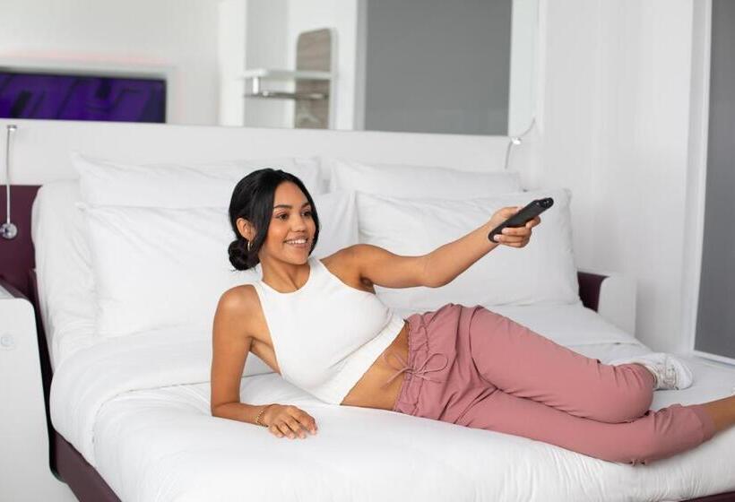 标准间, Yotel London City