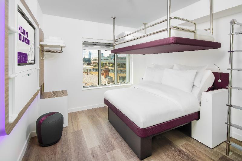 小室, Yotel London City