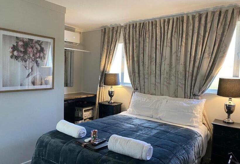اتاق اکونومی, Freshwater Bnb