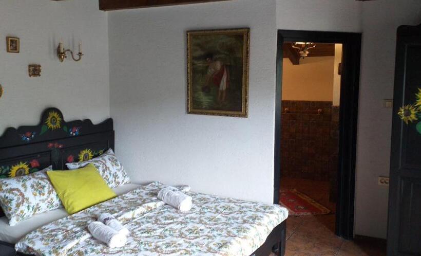 اتاق لوکس چهار تخته, Casa Soseco