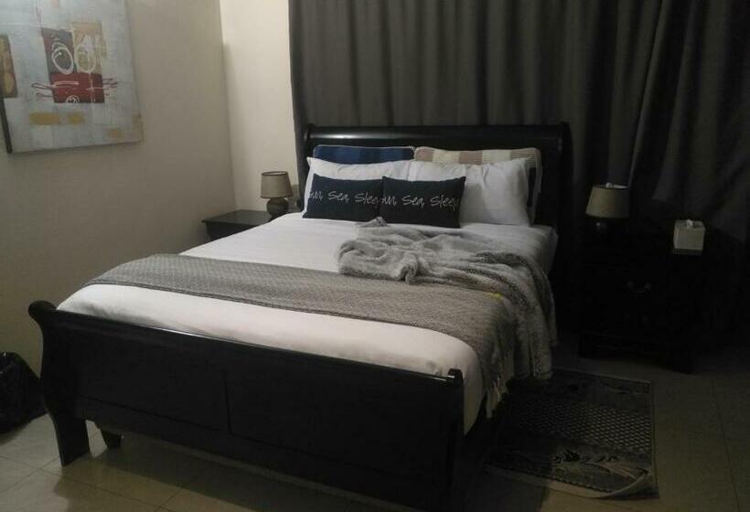 اتاق سوپریور با تخت بزرگ, Thobela Guest House