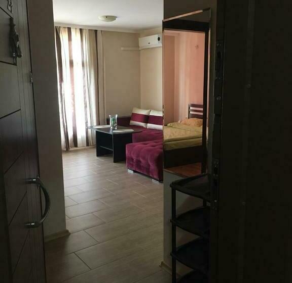 דירת חדר נוף לים, Rich 3 Sp Apartments