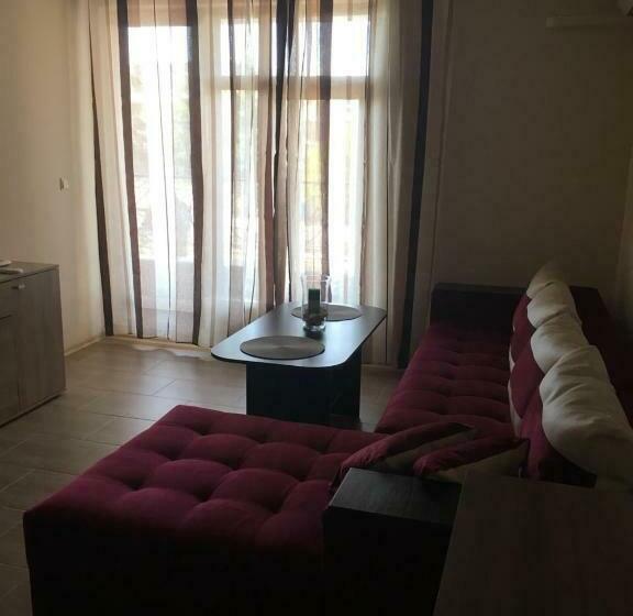 דירת חדר נוף לים, Rich 3 Sp Apartments