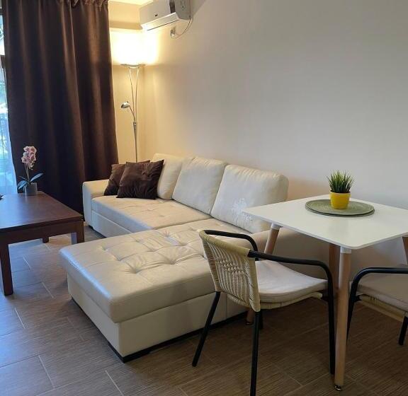 דירת חדר נוף לגינה, Rich 3 Sp Apartments