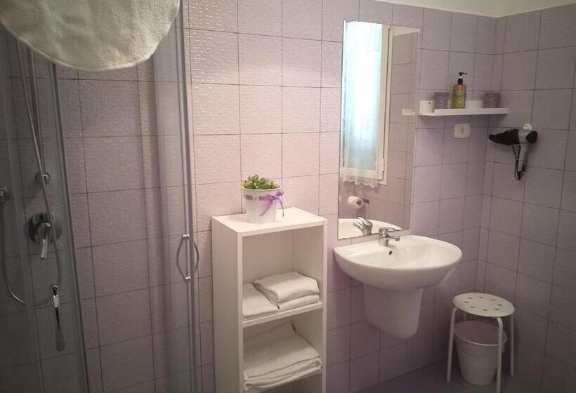 اتاق استاندارد چهار تخته, B&b A Casa Di Lilla