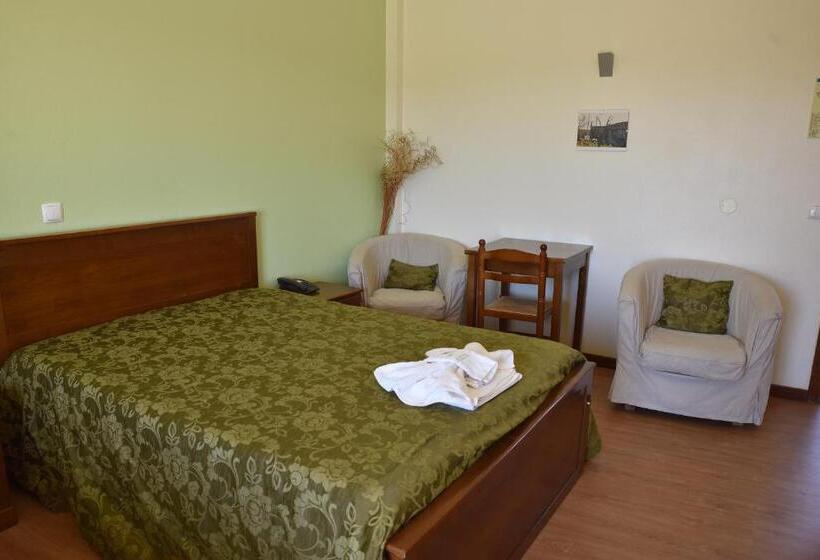 اتاق استاندارد سه نفره, Quinta Da Seixeda