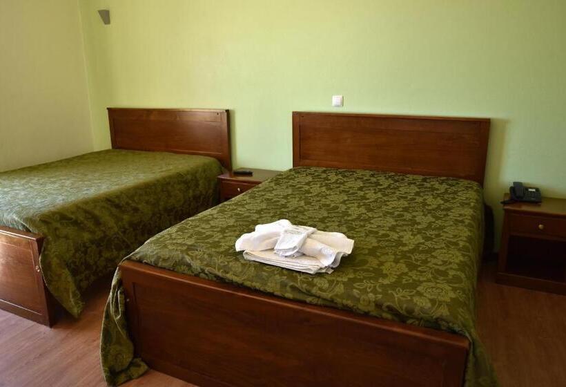 اتاق استاندارد سه نفره, Quinta Da Seixeda