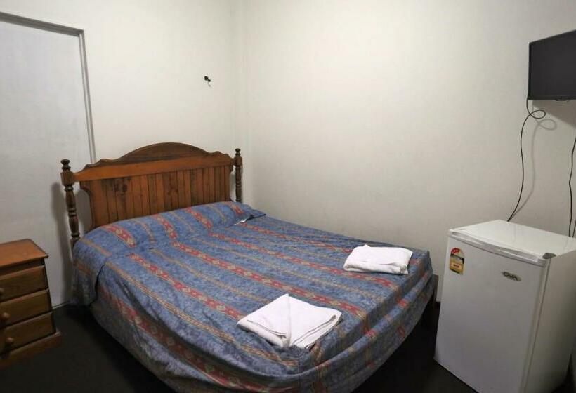 اتاق اکونومی, O Dowds Hotel/motel Rockhampton