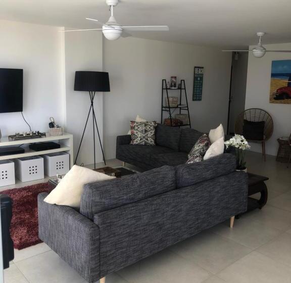 1 Bedroom Penthouse Apartment, Oceania On Burleigh Beach