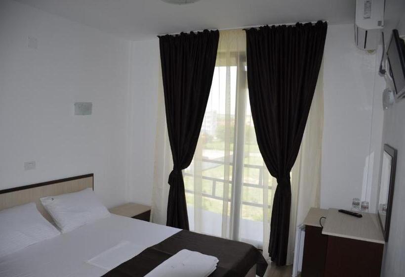 اتاق استاندارد, Vila Cosmin