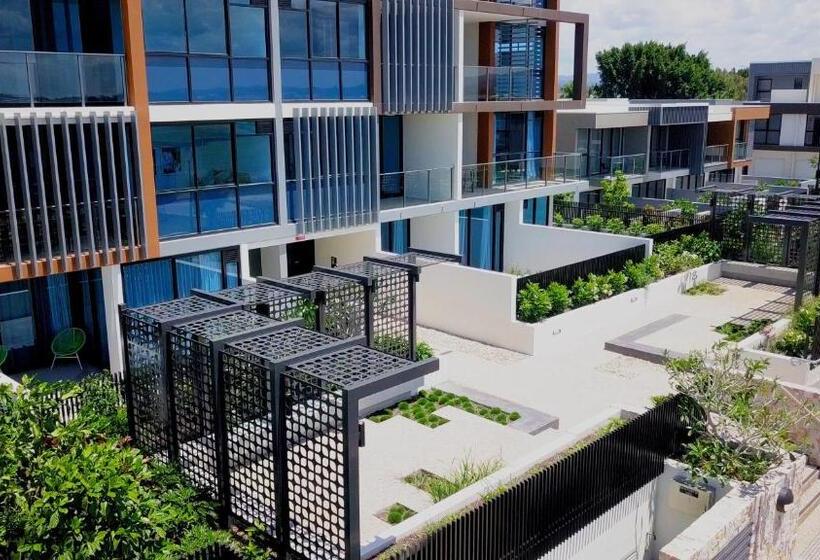 آپارتمان 1 خوابه, The Residences At The Peninsula