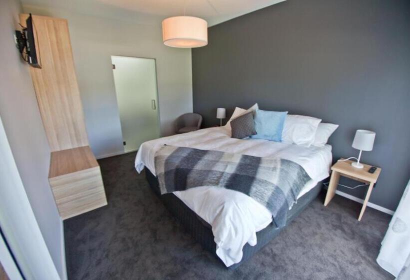 带1个卧室的公寓, Waterfront Apartments