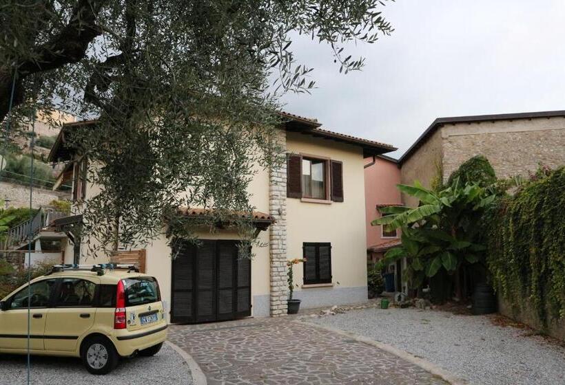 اتاق راحتی, B&b Casa Elena Room And Apartments With Parking