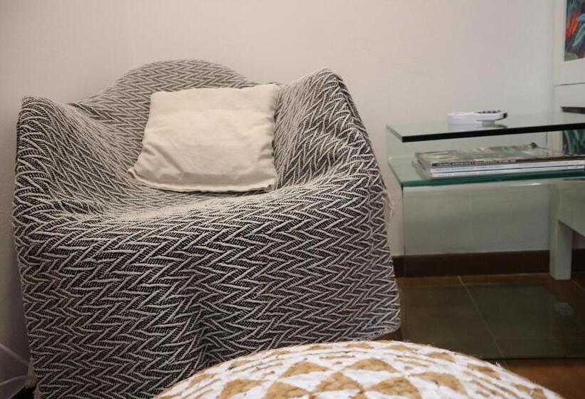 آپارتمان 1 خوابه با چشم‌انداز باغ, B&b Casa Elena Room And Apartments With Parking