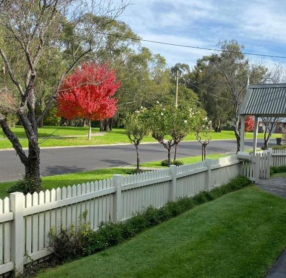 اتاق استاندارد, Creek Cottage Bed And Breakfast Traralgon