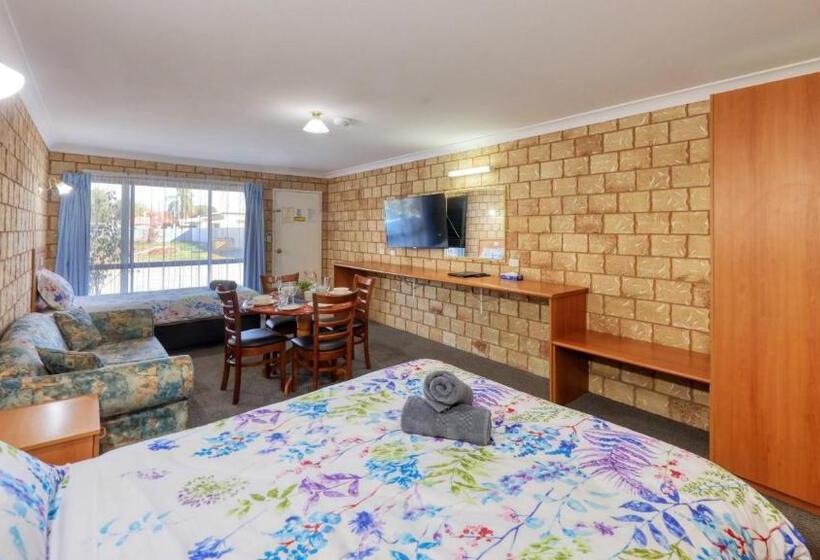 اتاق لوکس, Darling River Motel