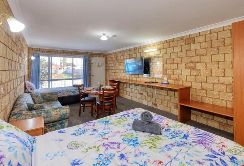 اتاق لوکس, Darling River Motel