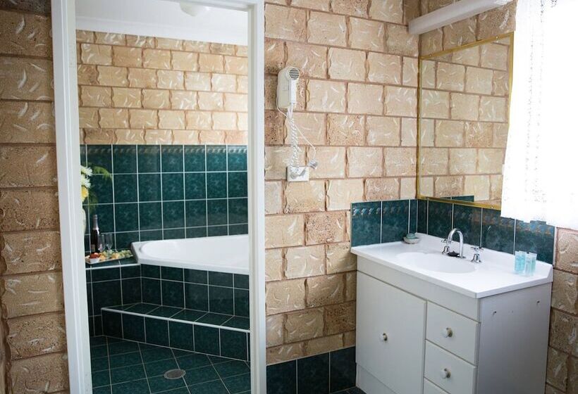 اتاق لوکس, Darling River Motel