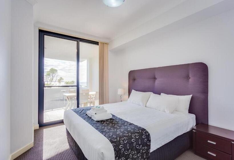 3 Bedroom Premium Apartment, Nautilus By Rockingham Apartments