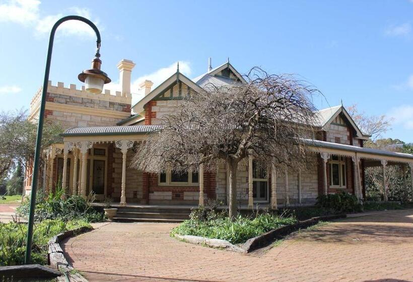 خانه 4 خوابه, Cockburn House