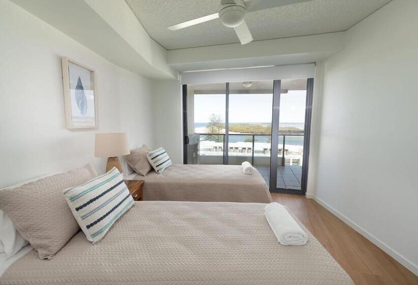 2 Bedroom Deluxe Apartment Sea View, The Waterford Prestige Apartments