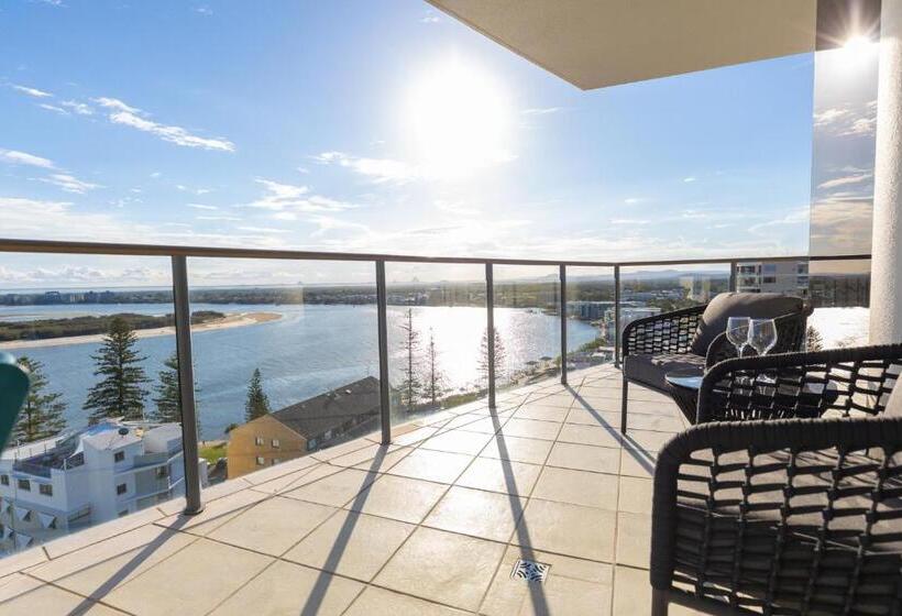 1 Bedroom Penthouse Apartment, The Waterford Prestige Apartments