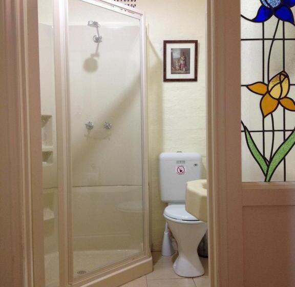 اتاق استاندارد با چشم‌انداز باغ, Pierrepoint Accommodation