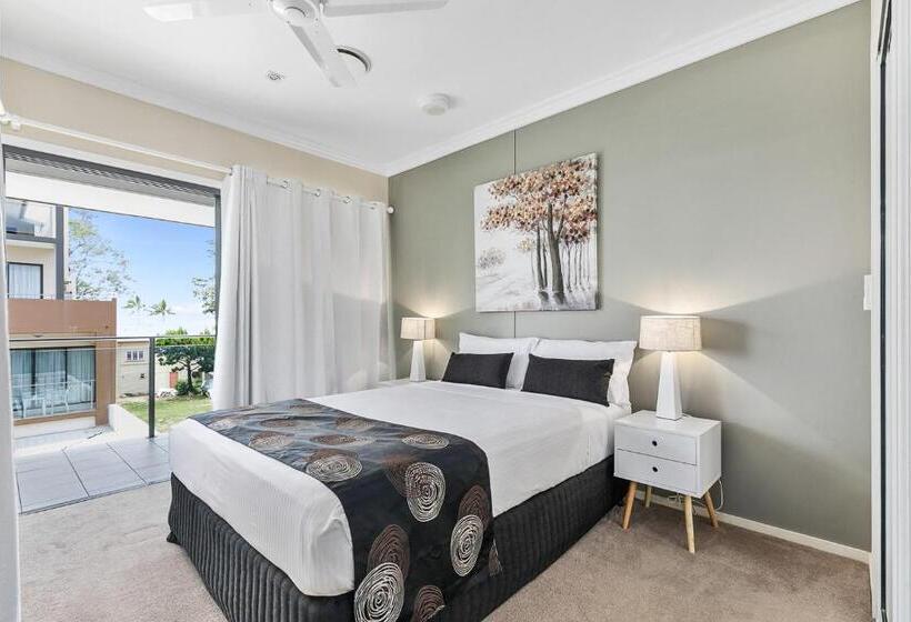 2 Bedroom Apartment Pool View, Eden By The Bay