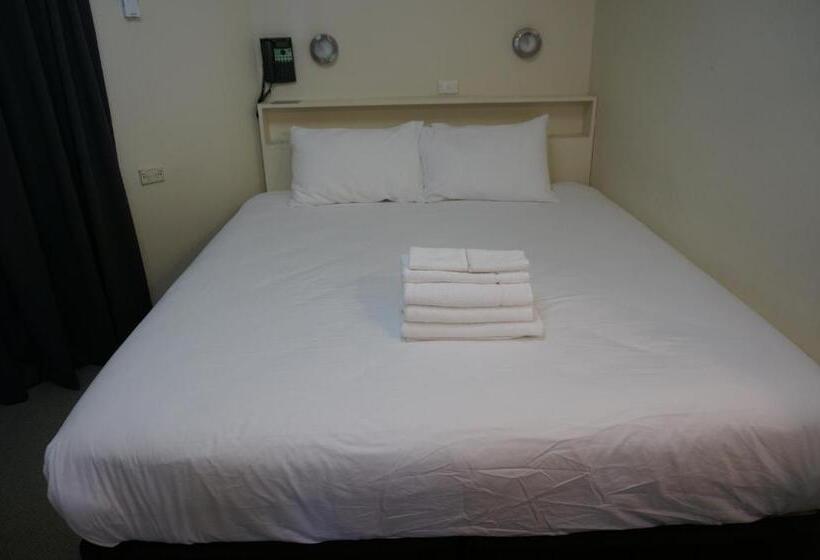 اتاق عادی یک تخته, Gosford Inn Motel