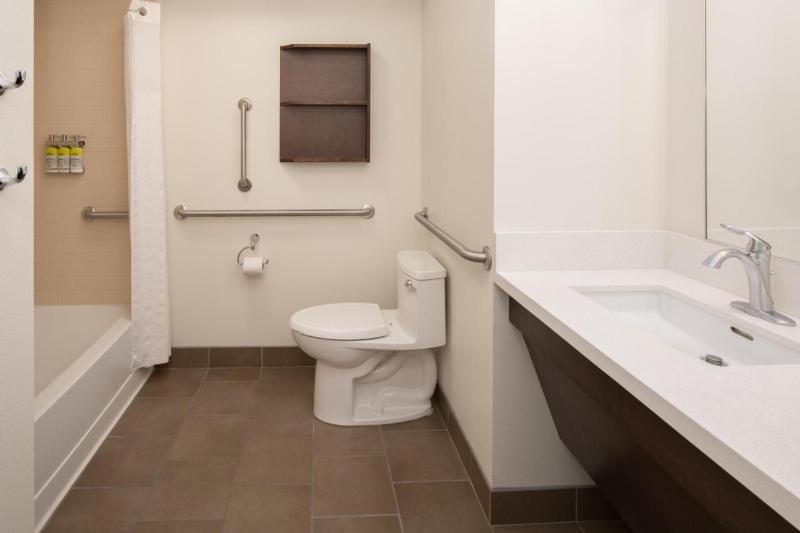 اتاق عادی یک تخته, Gosford Inn Motel