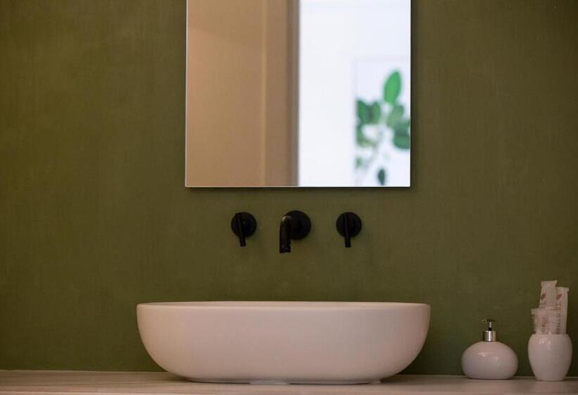اتاق استاندارد با تخت بزرگ, Masseria Celentano Relais & Agriturismo
