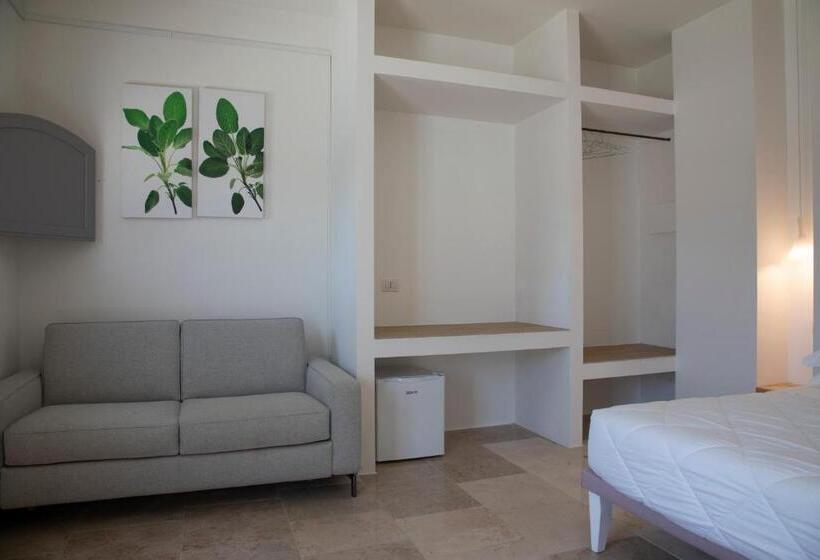 اتاق استاندارد با تخت بزرگ, Masseria Celentano Relais & Agriturismo