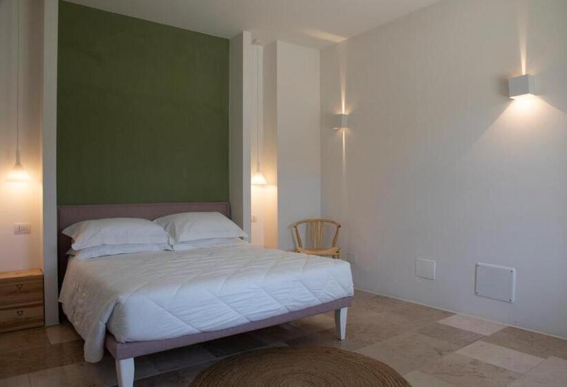اتاق استاندارد با تخت بزرگ, Masseria Celentano Relais & Agriturismo